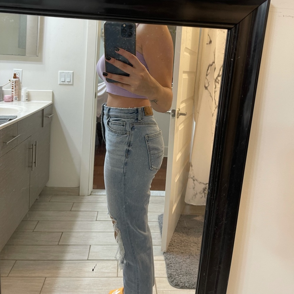 American Eagle ripped mom jeans